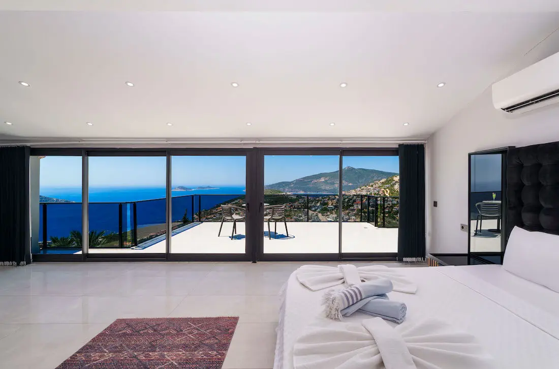 Master room
